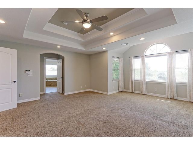 6260 Saddleback Ave, Longmont, CO 80504