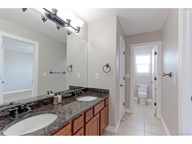 6260 Saddleback Ave, Longmont, CO 80504