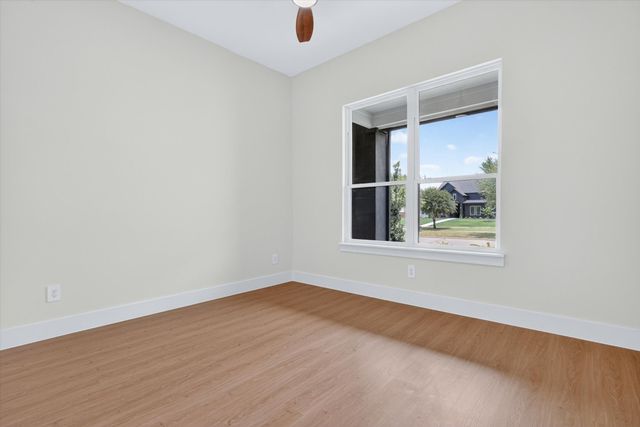1009 Devonshire Drive S, Forney, TX 75126