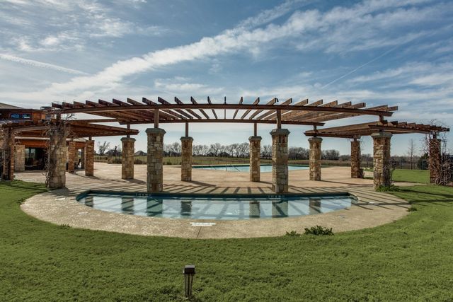 1009 Devonshire Drive S, Forney, TX 75126