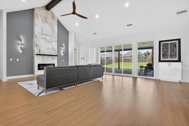 1009 Devonshire Drive S, Forney, TX 75126