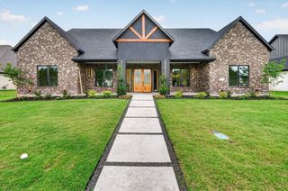 1009 Devonshire Drive S, Forney, TX 75126