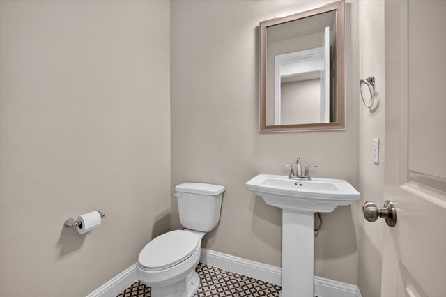 713 Sandbox Drive, Little Elm, TX 76227