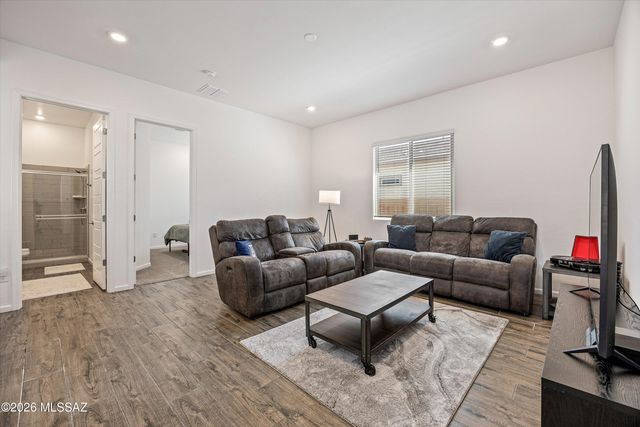 5196 W Ridgemont Court, Tucson, AZ 85742