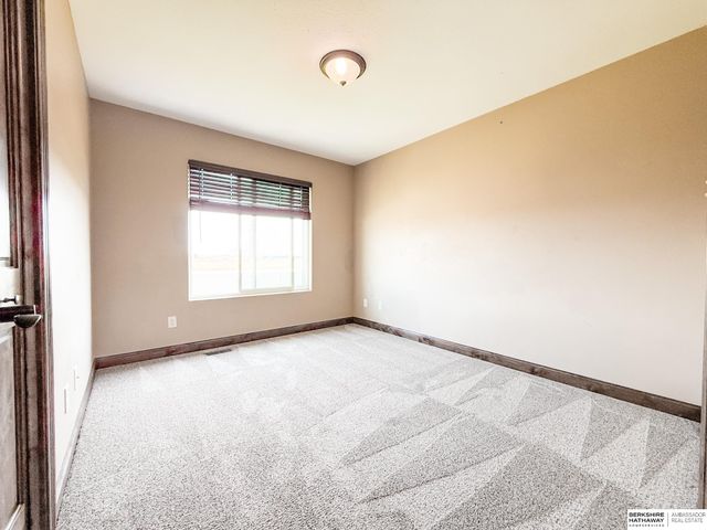 1539 Stonewood Avenue, Grand Island, NE 68803