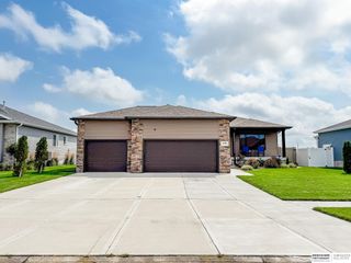 1539 Stonewood Avenue, Grand Island, NE 68803