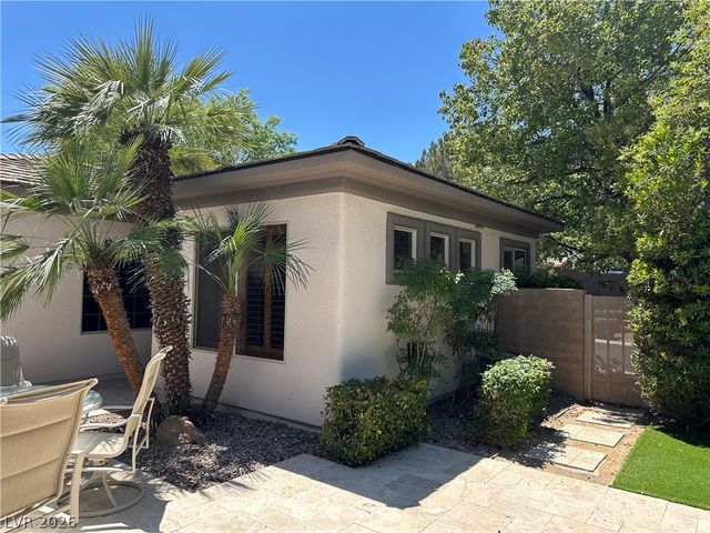 26 Fountainhead Circle, Henderson, NV 89052