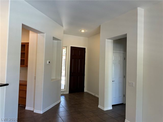 26 Fountainhead Circle, Henderson, NV 89052