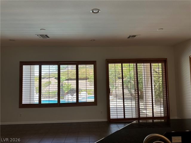 26 Fountainhead Circle, Henderson, NV 89052