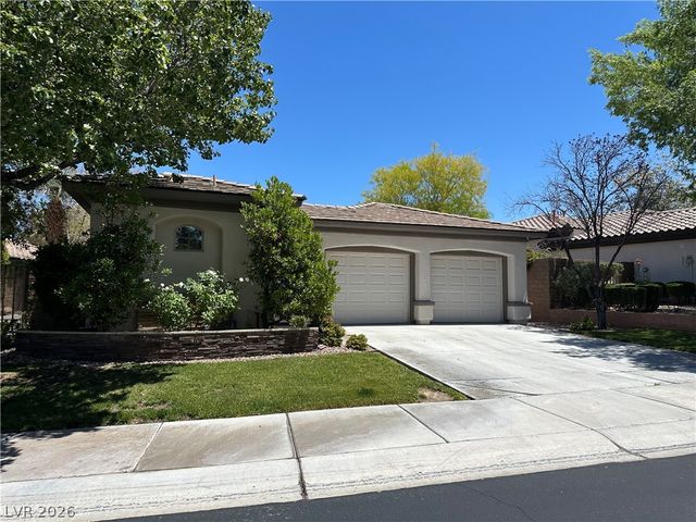 26 Fountainhead Circle, Henderson, NV 89052