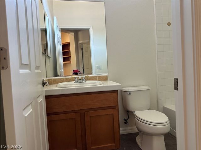 26 Fountainhead Circle, Henderson, NV 89052