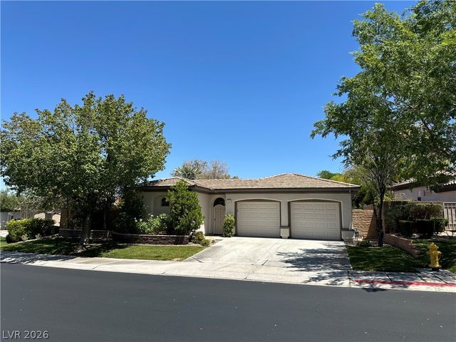 26 Fountainhead Circle, Henderson, NV 89052