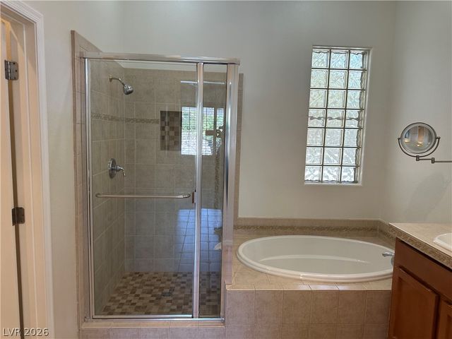 26 Fountainhead Circle, Henderson, NV 89052