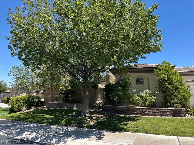 26 Fountainhead Circle, Henderson, NV 89052