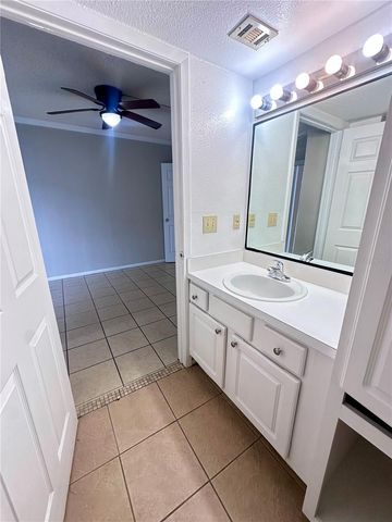 129 BLUE POINT WAY 150, Altamonte Springs, FL 32701