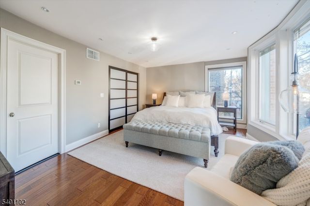 119 Walnut St 1, Montclair Twp., NJ 07042