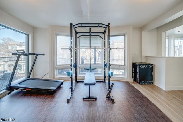 119 Walnut St 1, Montclair Twp., NJ 07042