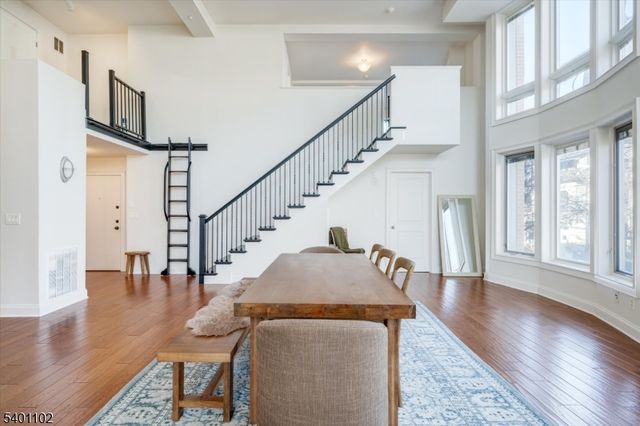 119 Walnut St 1, Montclair Twp., NJ 07042