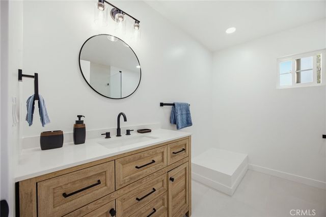 2401 W 78th, Inglewood, CA 90305