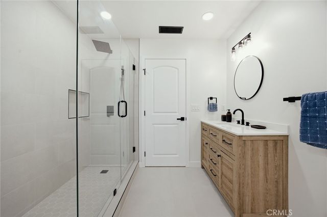 2401 W 78th, Inglewood, CA 90305