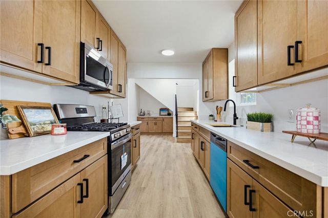 2401 W 78th, Inglewood, CA 90305