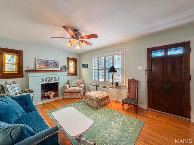 2601 Rockford Avenue, Rock Hill, MO 63144