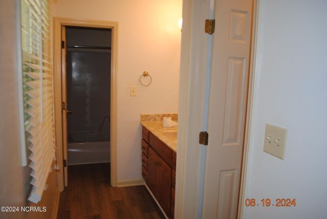 102 Epworth Drive, Jacksonville, NC 28546