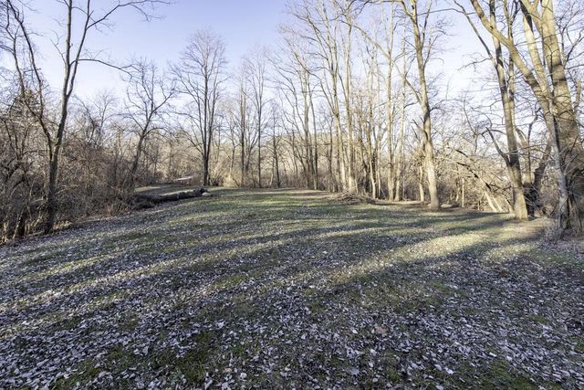 9705 8th AVENUE, Pleasant Prairie, WI 53158