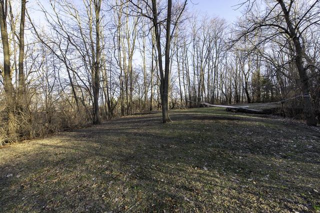 9705 8th AVENUE, Pleasant Prairie, WI 53158