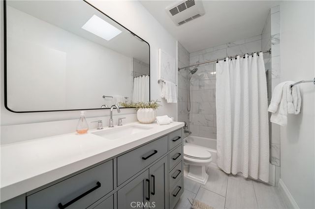 923 17th St 4, Santa Monica, CA 90403