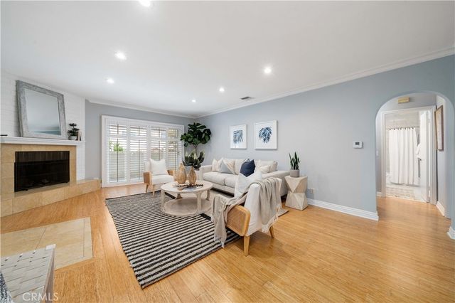 923 17th St 4, Santa Monica, CA 90403