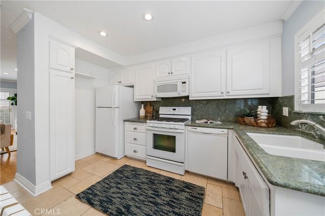 923 17th St 4, Santa Monica, CA 90403