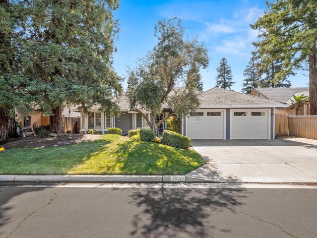 1587 E Trenton Avenue, Fresno, CA 93720