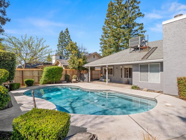 1587 E Trenton Avenue, Fresno, CA 93720
