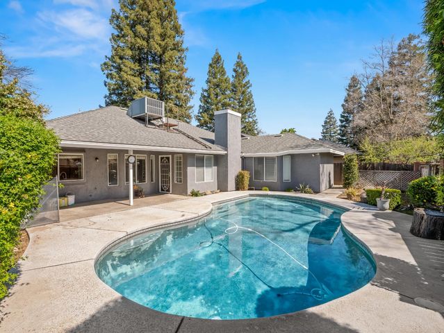 1587 E Trenton Avenue, Fresno, CA 93720