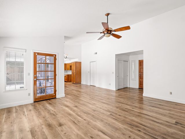 1587 E Trenton Avenue, Fresno, CA 93720