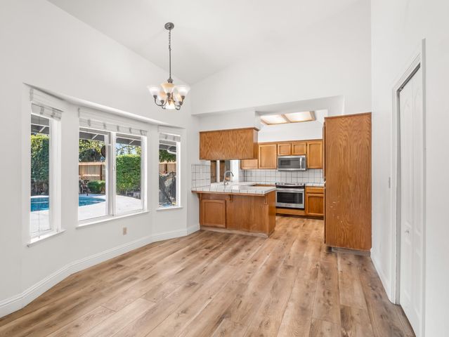 1587 E Trenton Avenue, Fresno, CA 93720