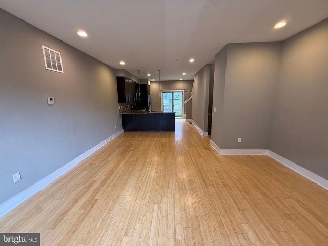 2547 TILTON ST, Philadelphia, PA 19125