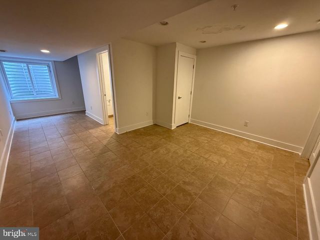 2547 TILTON ST, Philadelphia, PA 19125