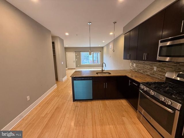 2547 TILTON ST, Philadelphia, PA 19125