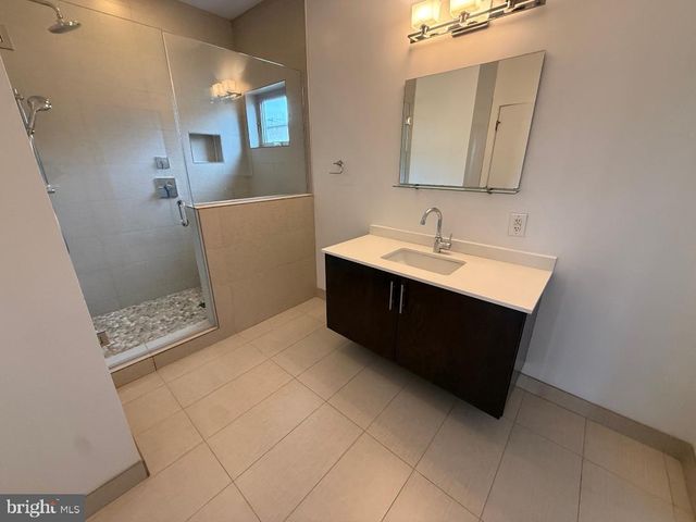 2547 TILTON ST, Philadelphia, PA 19125