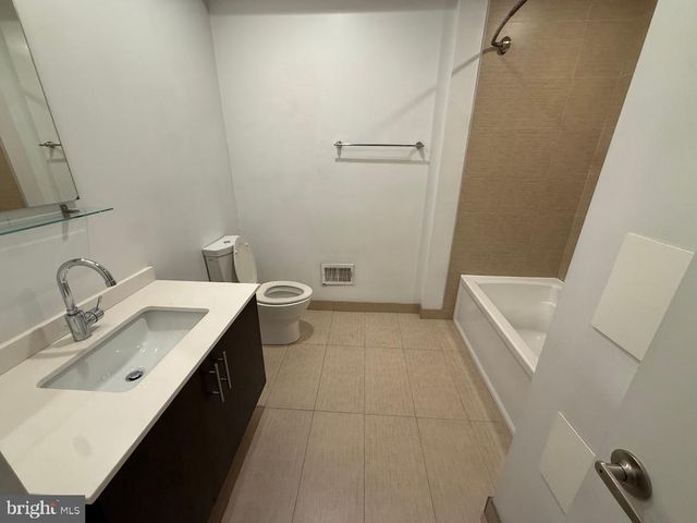 2547 TILTON ST, Philadelphia, PA 19125