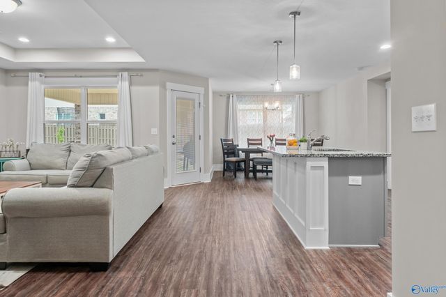 27227 Mckenna Drive, Athens, AL 35613