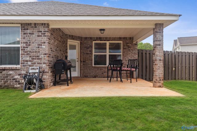 27227 Mckenna Drive, Athens, AL 35613