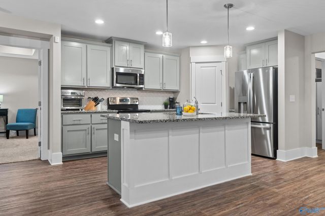 27227 Mckenna Drive, Athens, AL 35613