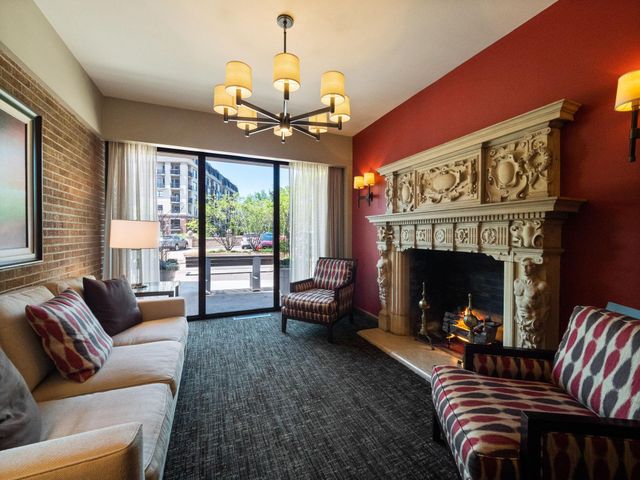 400 Groveland Avenue 1208, Minneapolis, MN 55403