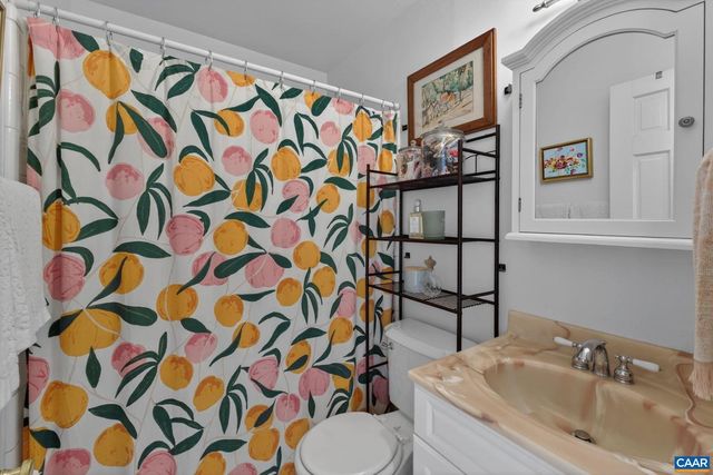 2519 COMMONWEALTH DR, Charlottesville, VA 22901
