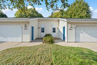 2322 CEDAR RIDGE COURT, Green Bay, WI 54313