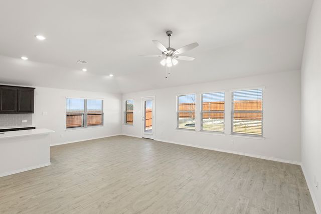 118 Coyote Circle, Terrell, TX 75160