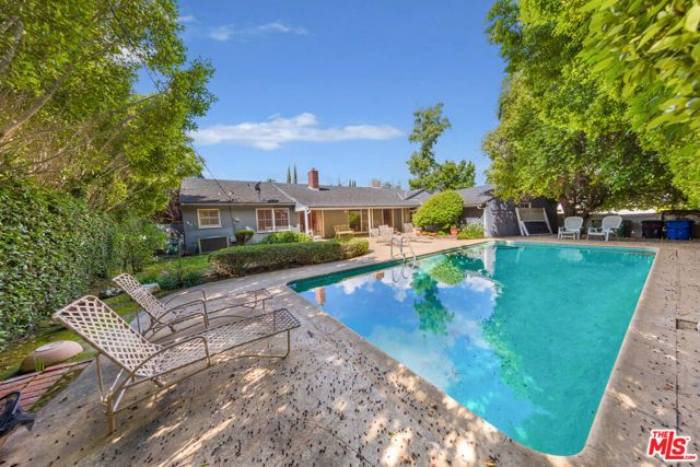 4944 Texhoma Avenue, Encino (los Angeles), CA 91316